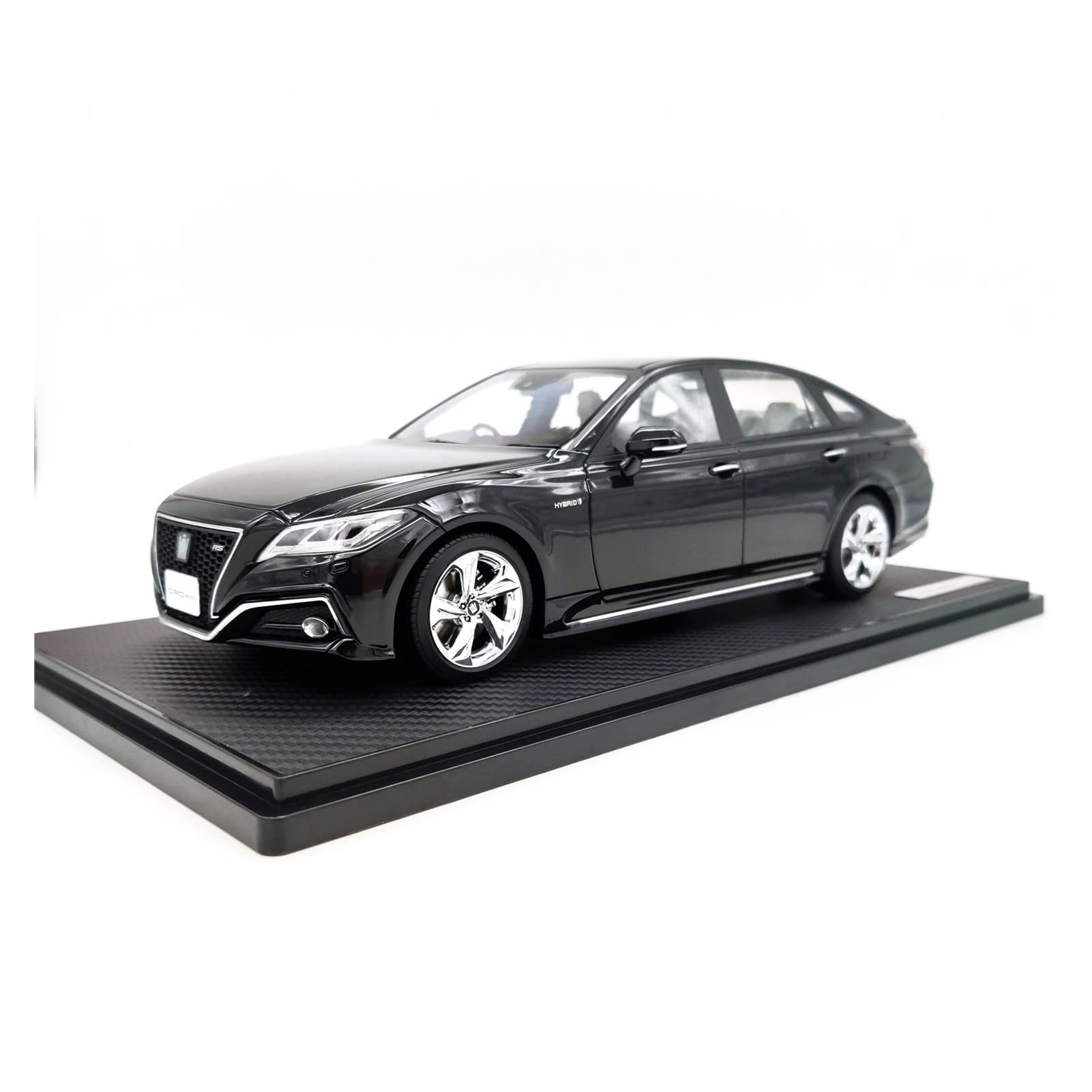 Amazon | ミニカー スケールモデルカー 1/18トヨタクラウン3.5L RS